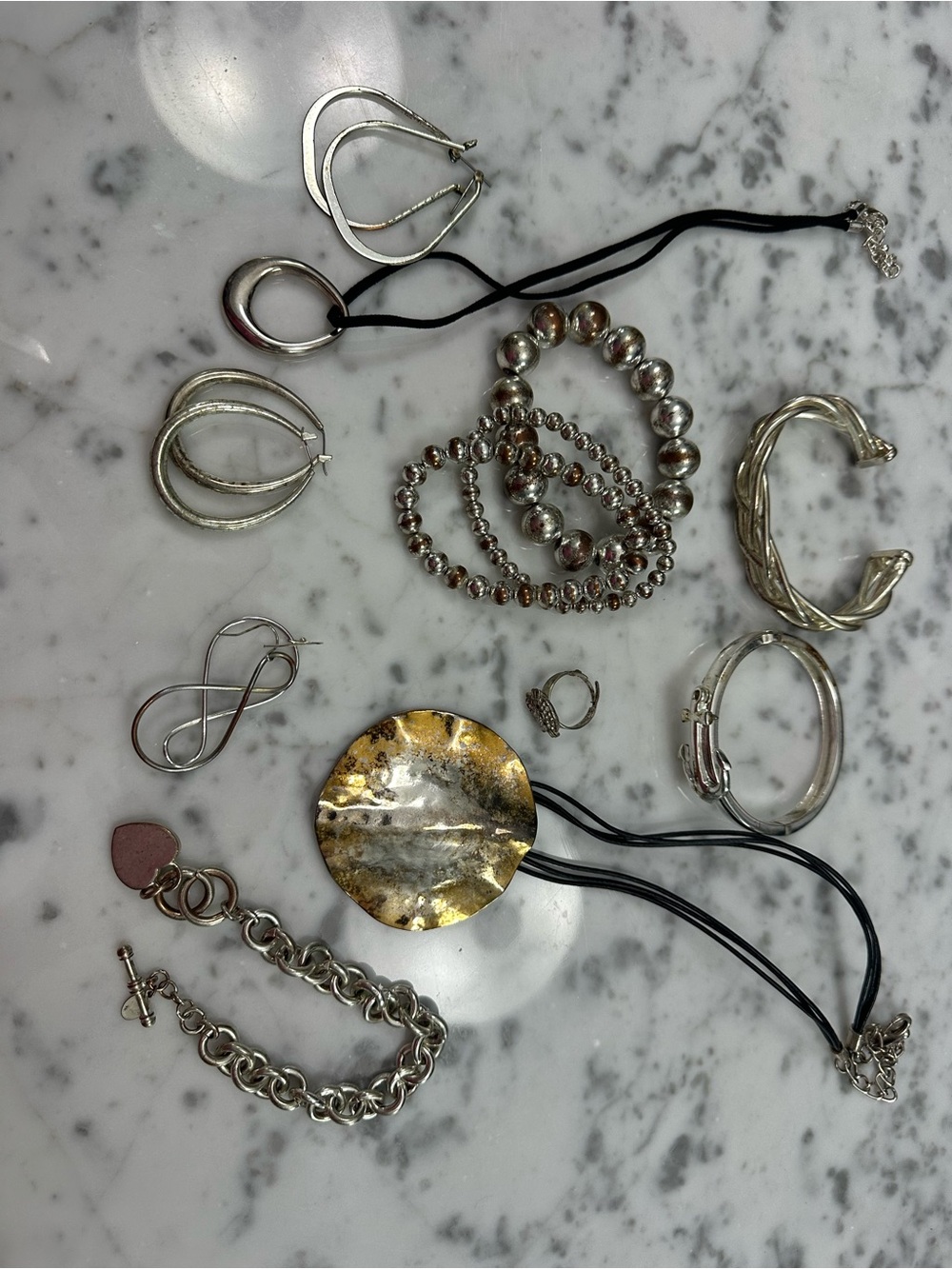 Lot of jewelry